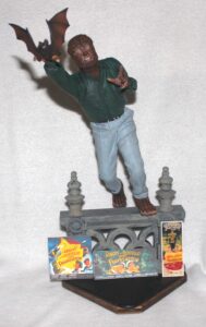 Chaney Bat Grab from Abbott & Costello Meet Frankenstein (1948)